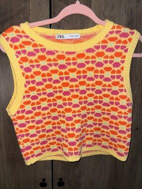 Zara Yellow Pink Orange Patterned Knit Cropped Tank